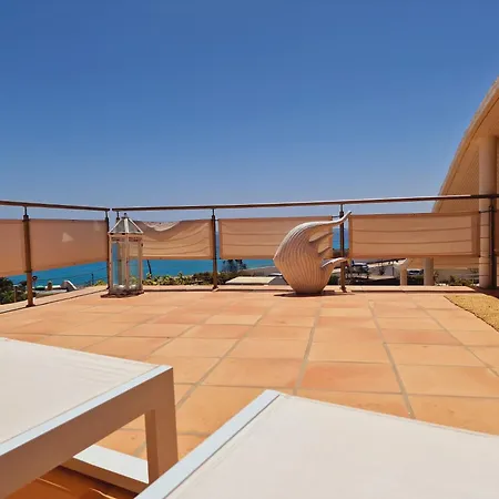Flora, Mit Eigenem Pool Und Meerblick Дом отдыха Коста Калма
