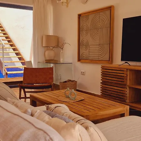 Flora, Mit Eigenem Pool Und Meerblick Prázdninový dům