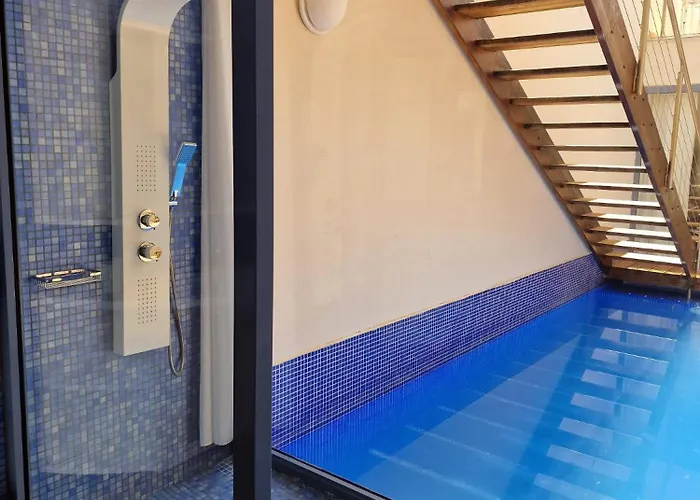 Flora, Mit Eigenem Pool Und Meerblick * Κόστα Κάλμα